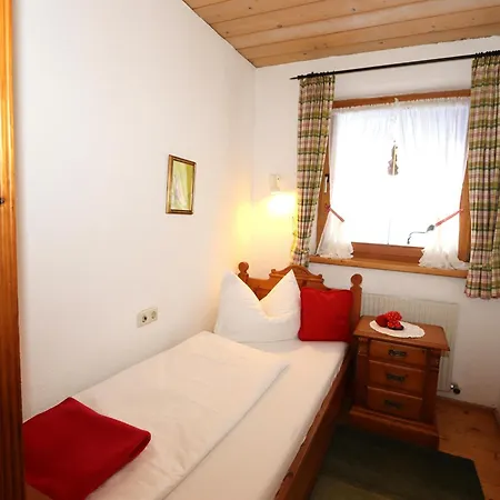 Apartment Kirschbaum 2 Ehrwald